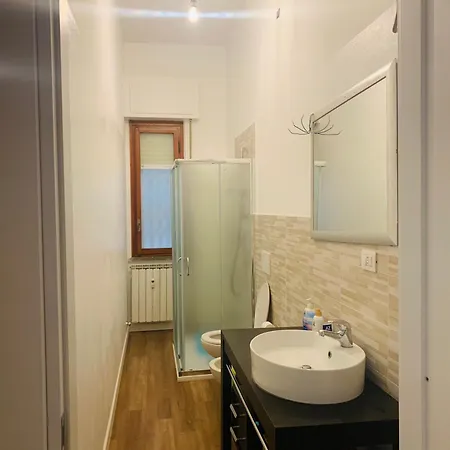 Casa Roby Кьявари